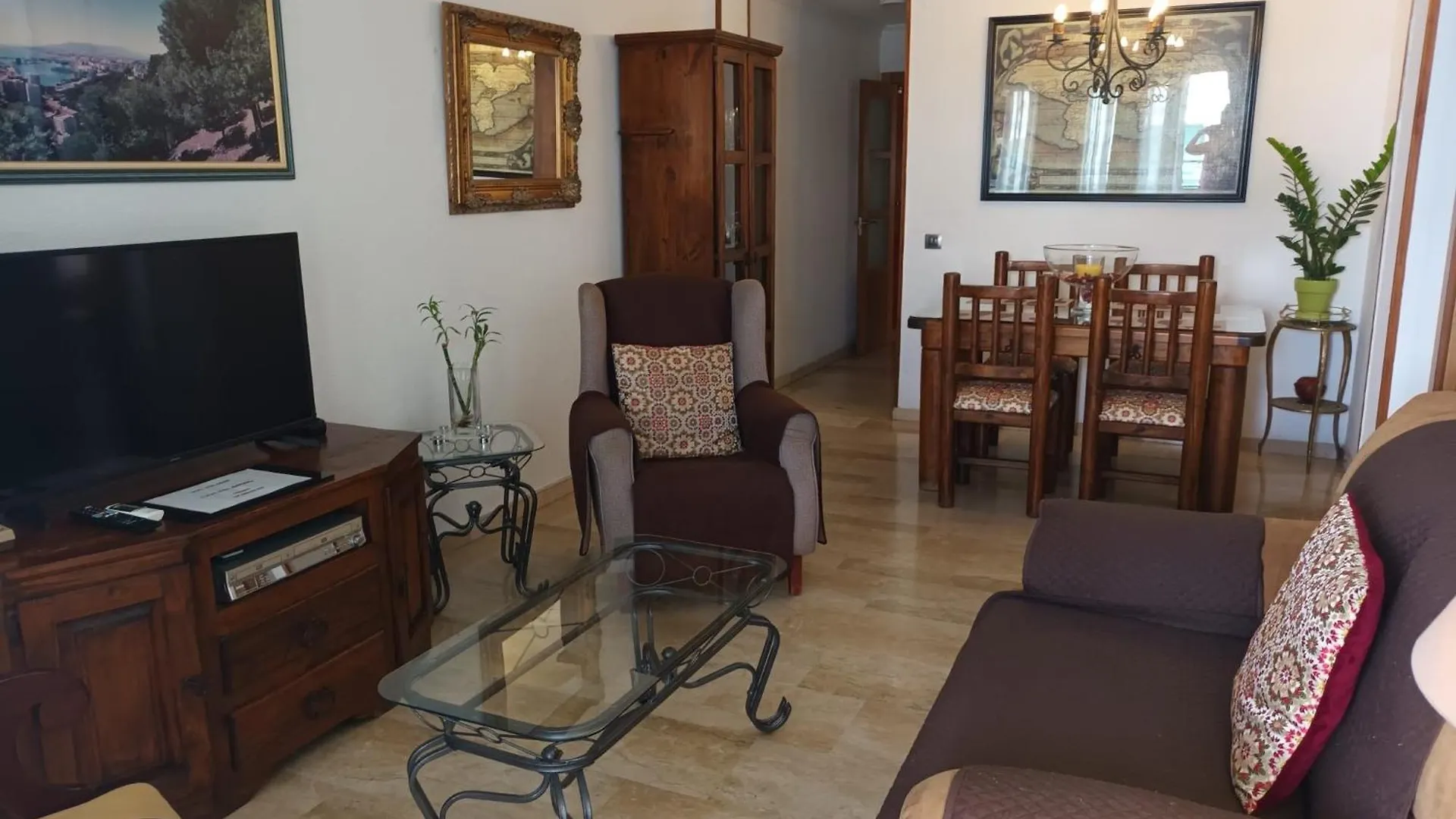 Piso Centro Torremolinos公寓 西班牙